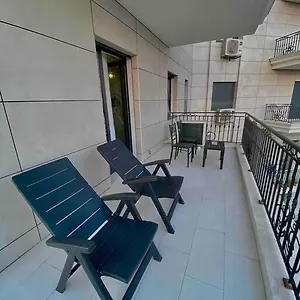 https://21-apartment-tirana-city-center.hotels-in-tirana.com