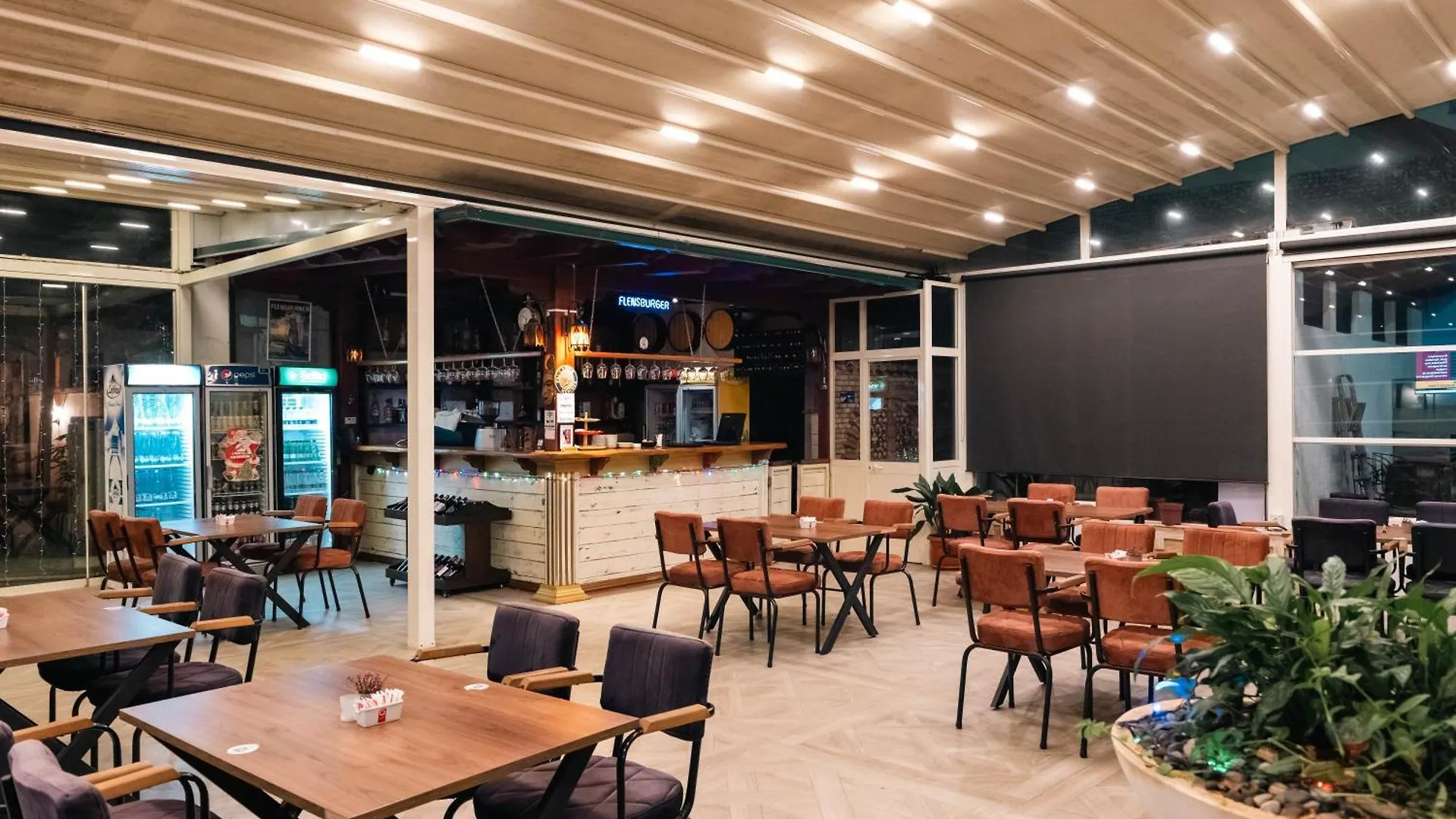 Olimpic Hotel Τίρανα 4*,  Αλβανία