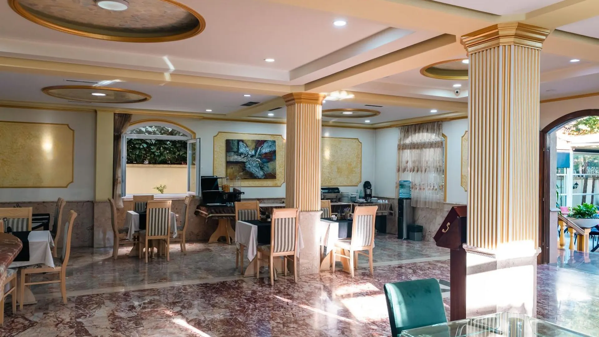 ****  Olimpic Hotel Τίρανα Αλβανία