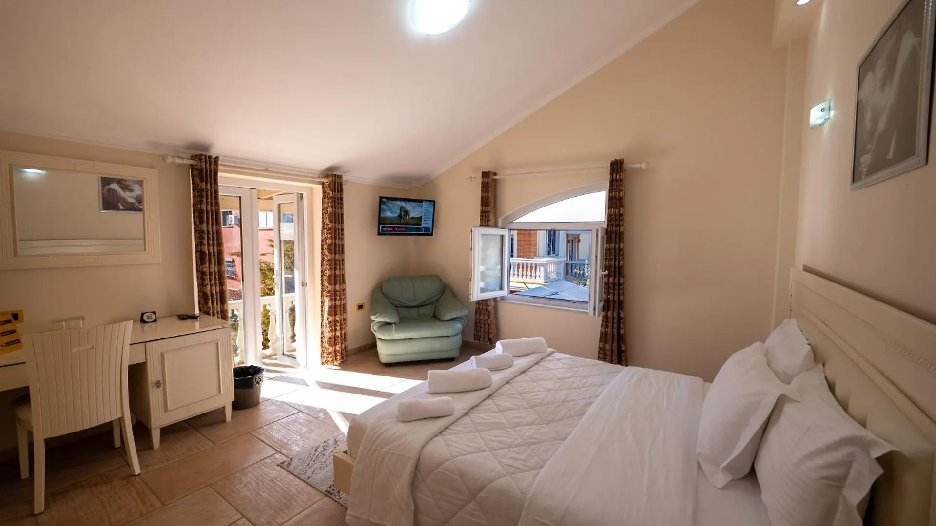 Olimpic Hotel Τίρανα 4*,  Αλβανία